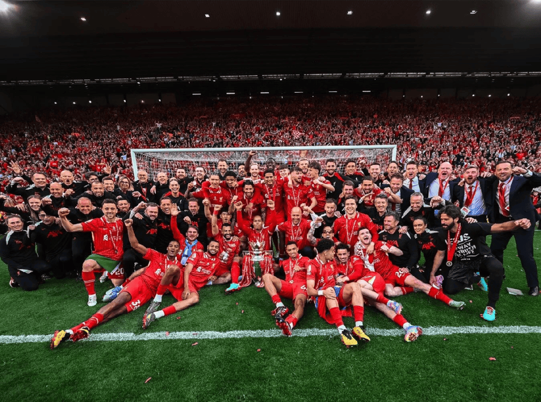 西海岸投资人：祝邵佳一在国足好运，希望广大球迷多多包容他