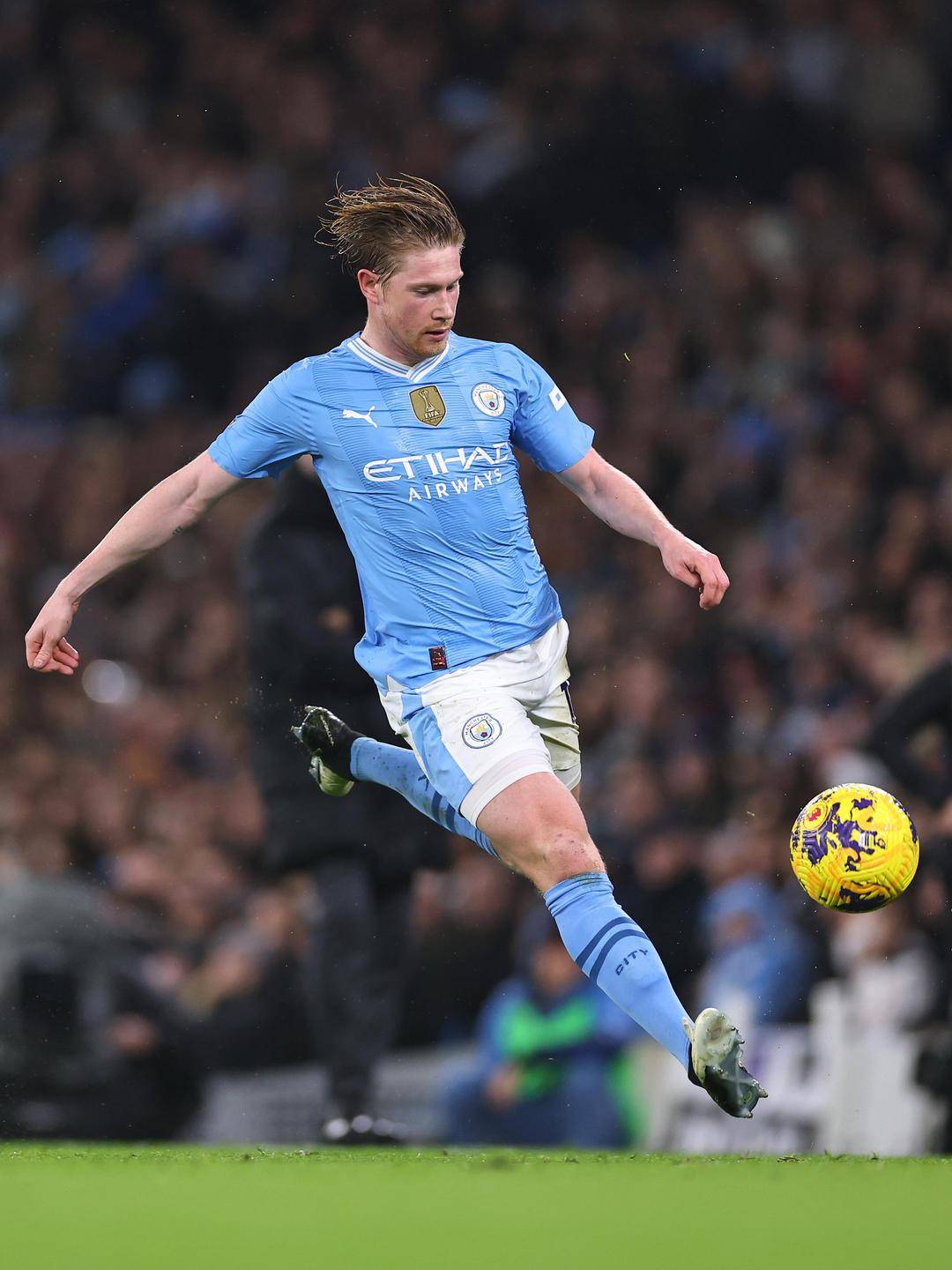 文森特因伤缺席，赛场风云再起（文森特伤退，赛场再起波澜）